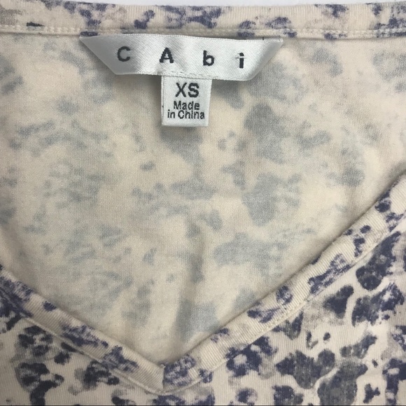 CAbi Woman’s Crisscrossed Blouse Quarter Sleeve Xs - Picture 4 of 7